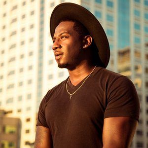 Meet your Posher, Aaron